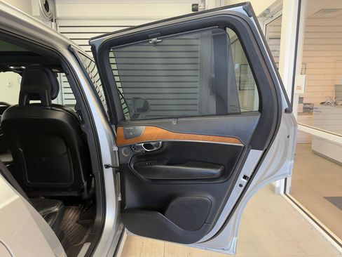Used 2018 Volvo XC90 T6 Inscription w/ Convenience Package image 27