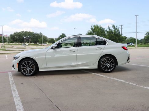 Used 2020 BMW 330i xDrive Sedan w/ Convenience Package AWD/4WD image 4