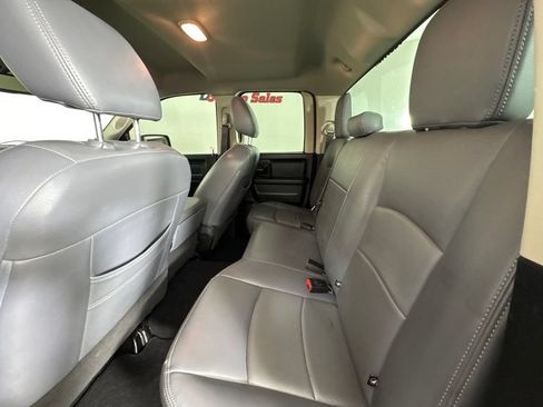 Used 2019 RAM 1500 Tradesman w/ Chrome Plus Package RWD image 41