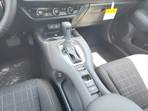 Used 2026 Honda HR-V Sport image 26