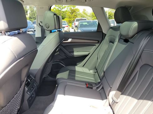 Used 2022 Audi Q5 2.0T Premium Plus AWD/4WD image 24