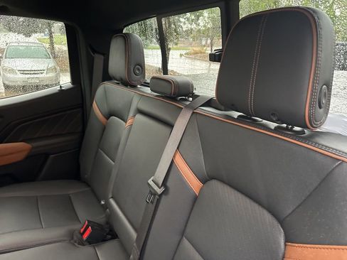 Certified 2024 GMC Canyon AT4 w/ LPO, Off Road Lift Package AWD/4WD image 21