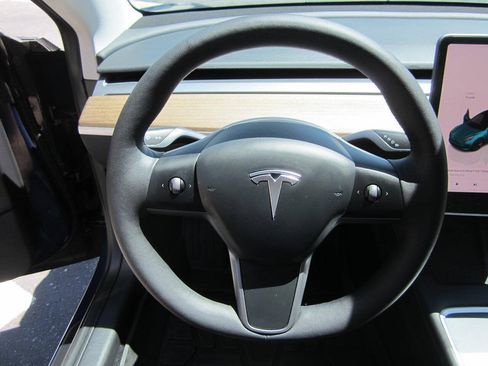 Used 2022 Tesla Model 3 RWD image 33