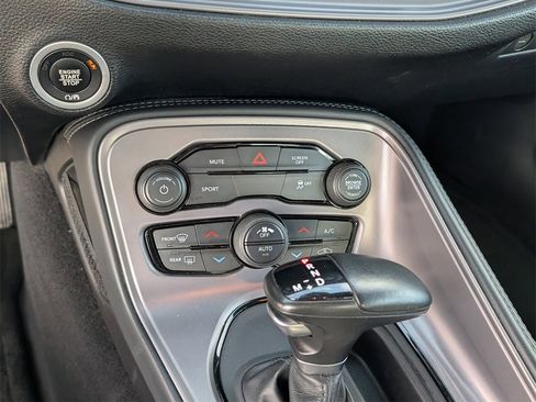 Certified 2023 Dodge Challenger SXT w/ Blacktop Package image 16