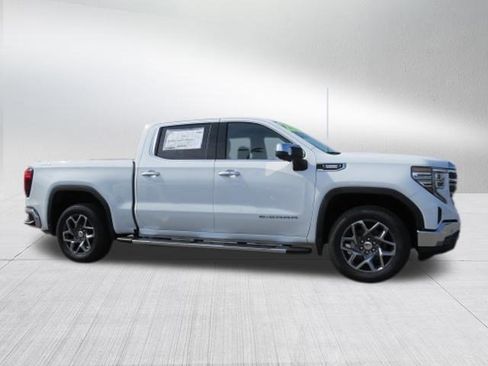 New 2026 GMC Sierra 1500 SLT w/ SLT Premium Plus Package image 2