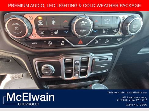 Used 2021 Jeep Wrangler Unlimited Sahara AWD/4WD image 25