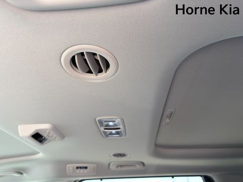 New 2026 Kia Carnival SX Prestige FWD image 24