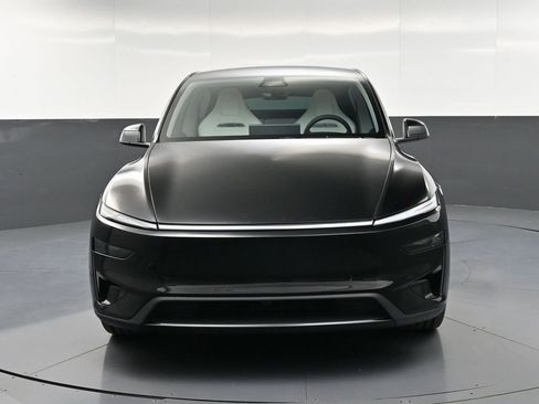 Used 2026 Tesla Model Y Performance AWD/4WD image 11