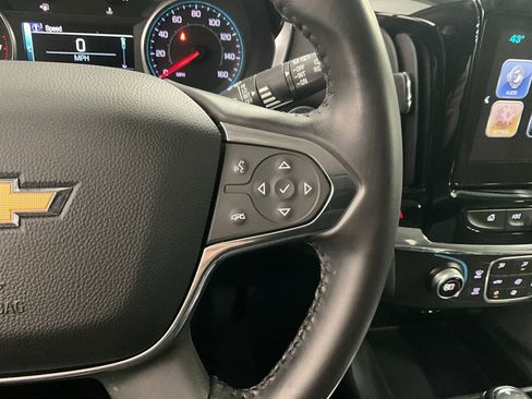 Used 2018 Chevrolet Traverse LT AWD/4WD image 17