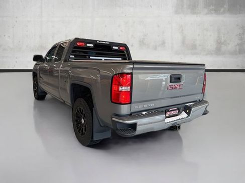 Used 2017 GMC Sierra 1500 SLE w/ SLE Value Package image 7