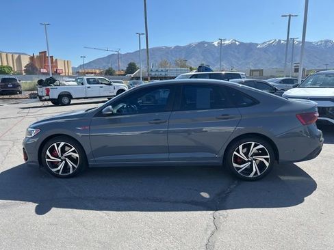 Used 2022 Volkswagen Jetta GLI Autobahn FWD image 8