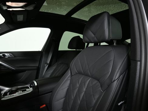 New 2026 BMW X6 xDrive40i w/ Climate Comfort Package image 15