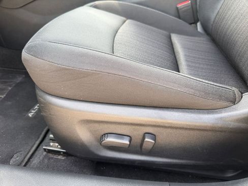 Used 2025 Nissan Altima 2.5 SV FWD image 22