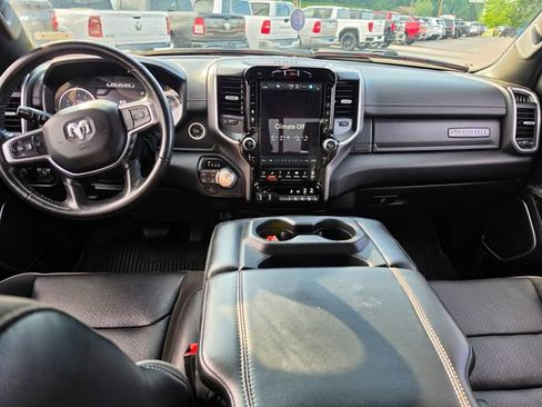 Used 2023 RAM 1500 Laramie AWD/4WD image 12