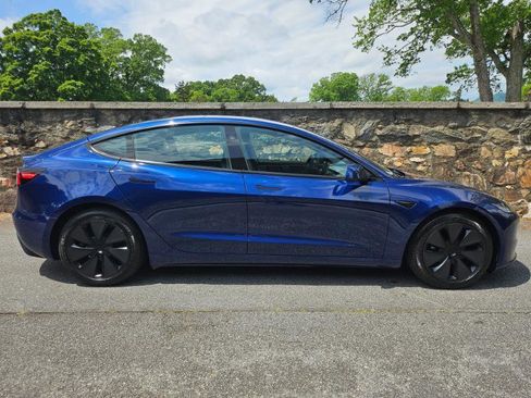 Used 2024 Tesla Model 3 Long Range AWD/4WD image 10