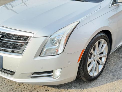 Used 2016 Cadillac XTS Luxury FWD image 9