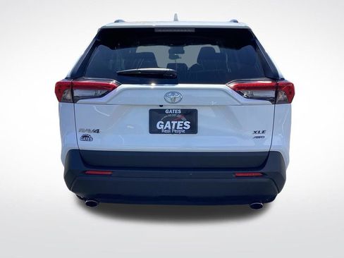 Used 2025 Toyota RAV4 XLE AWD/4WD image 8