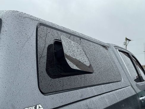 Used 2019 Chevrolet Silverado 1500 LTZ w/ LTZ Plus Package image 9