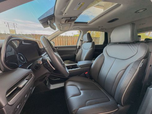 Used 2024 Hyundai Palisade SEL AWD/4WD image 17