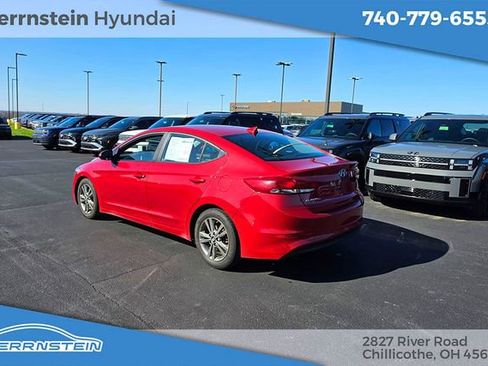 Used 2018 Hyundai Elantra SEL image 6