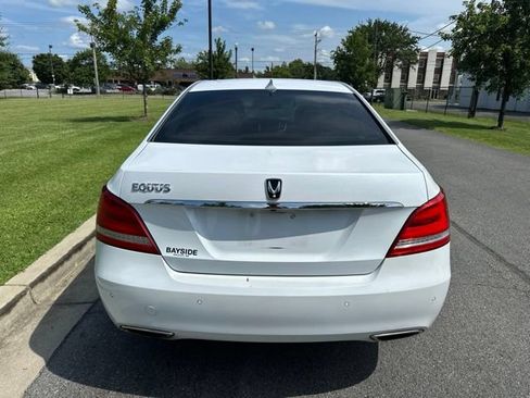 Used 2014 Hyundai Equus Signature RWD image 18