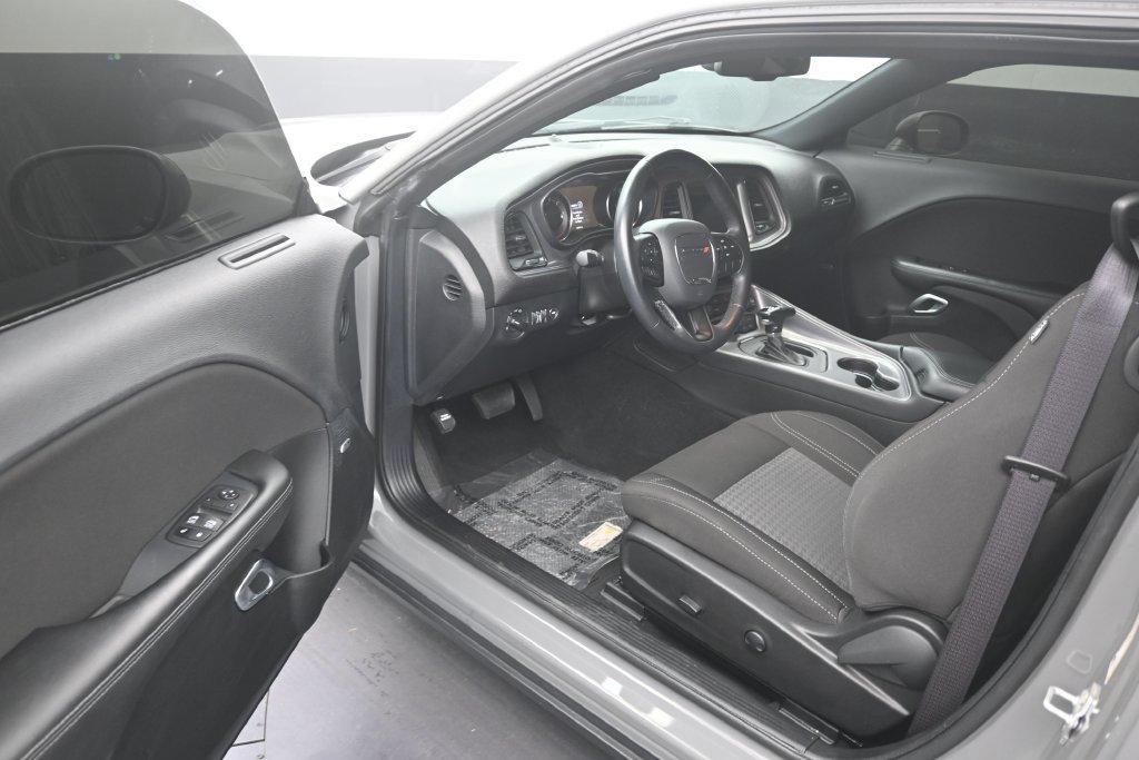 Used 2023 Dodge Challenger SXT AWD/4WD image 10