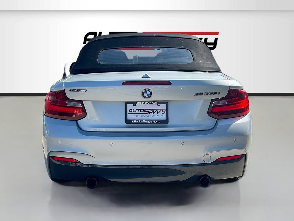Used 2015 BMW M235i Convertible RWD image 6