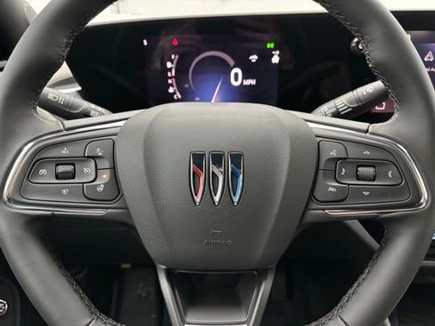New 2026 Buick Envista Avenir image 19