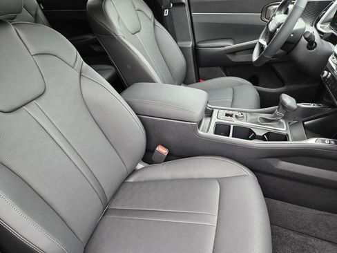 New 2026 Kia Sorento S AWD/4WD image 10