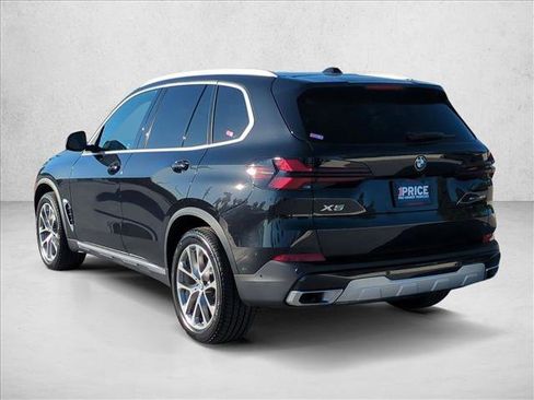 Certified 2024 BMW X5 sDrive40i w/ Parking Assistance Package image 8