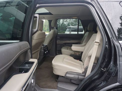 Used 2020 Ford Expedition Limited w/ Equipment Group 302A RWD image 14