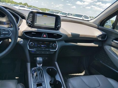 Used 2020 Hyundai Santa Fe Limited FWD image 11