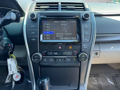 Certified 2016 Toyota Camry XLE FWD image 15