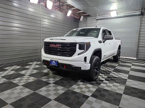 Used 2022 GMC Sierra 1500 Elevation image 45