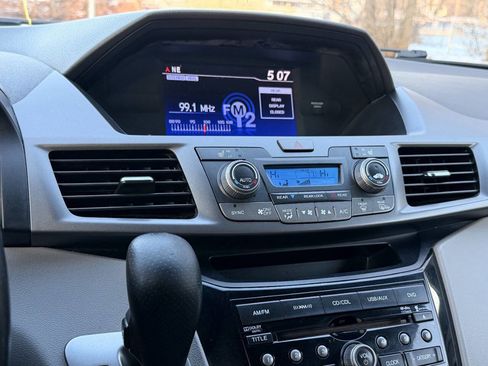 Used 2012 Honda Odyssey EX-L image 9