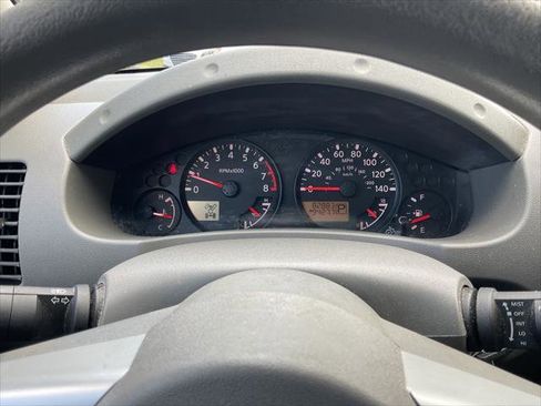 Used 2019 Nissan Frontier SV AWD/4WD image 23