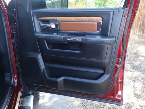 Used 2017 RAM 2500 Longhorn AWD/4WD image 26