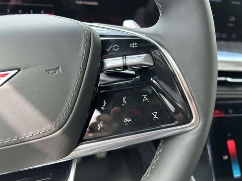 New 2026 Cadillac Escalade ESV V AWD/4WD image 25