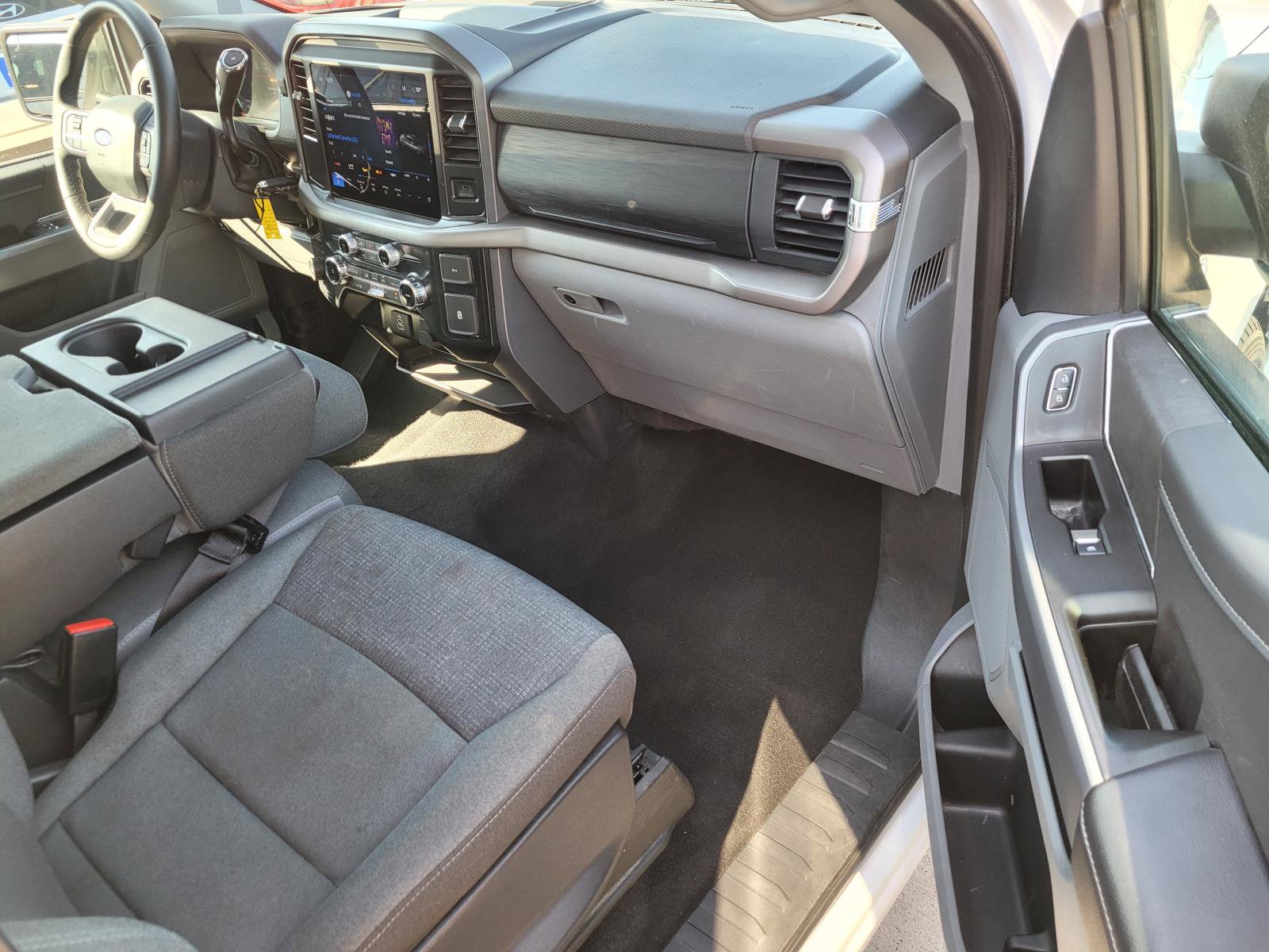 Used 2025 Ford F150 XLT RWD image 23