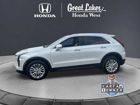 Used 2024 Cadillac XT4 Luxury w/ Cold Weather Package AWD/4WD image 15