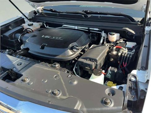 Used 2021 GMC Canyon Denali image 24