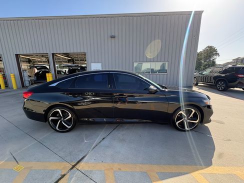 Certified 2021 Honda Accord Sport image 9