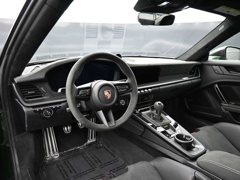 Certified 2026 Porsche 911 GT3 w/ Weissach Package RWD image 4
