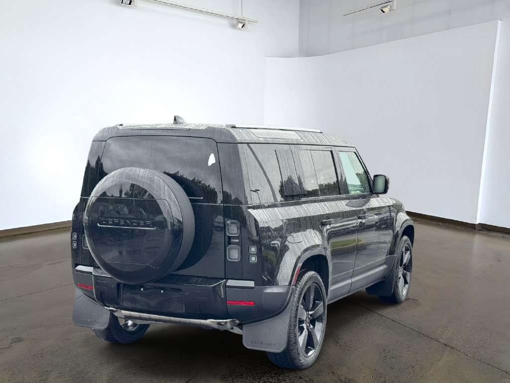 New 2026 Land Rover Defender 110 S AWD/4WD image 4