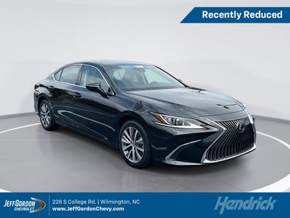 Used 2019 Lexus ES 350 w/ Accessory Package 2