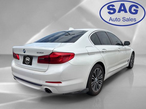 Used 2019 BMW 530i w/ Convenience Package RWD image 3