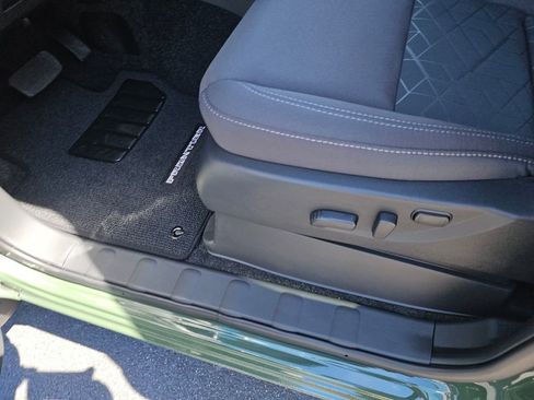 New 2026 Nissan Frontier SV w/ SV Convenience Package image 14