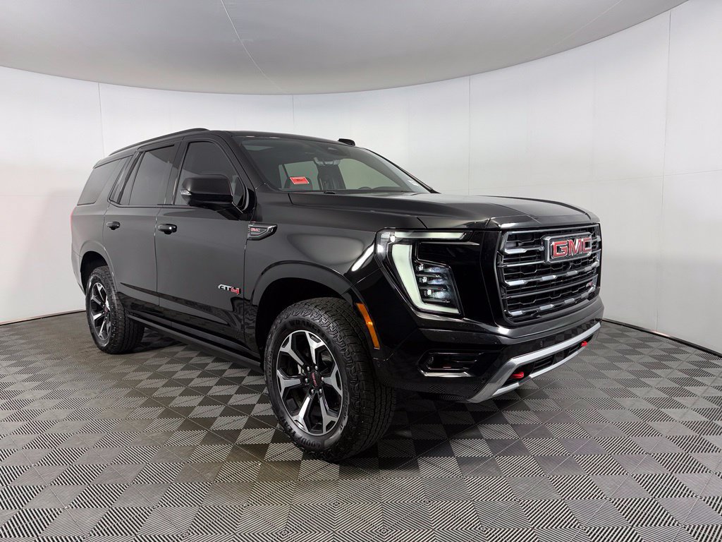 Used 2026 GMC Yukon AT4 w/ AT4 Premium Package AWD/4WD image 4