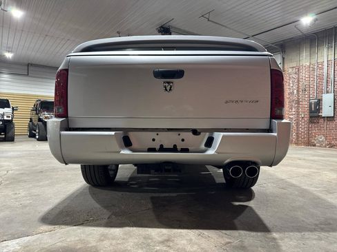 Used 2005 Dodge Ram 1500 Truck 2WD Quad Cab image 22