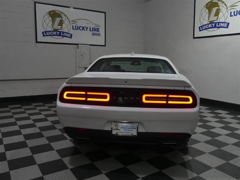 Used 2018 Dodge Challenger SXT Plus RWD image 8